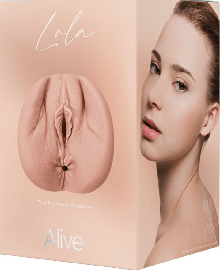 Alive Pussy LOLA 